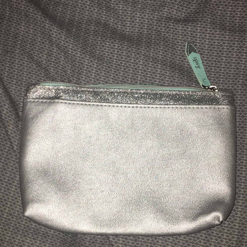 December 2017 Ipsy Makeup Bag
